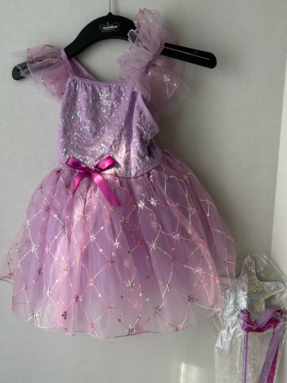 New! Revolution #RC18608 Make A Wish Dance Costume SIZE: SC COLOR: Lilac
